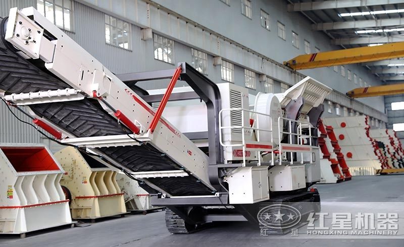 小型車載式鵝卵石破碎機(jī)，履帶液壓驅(qū)動(dòng)
