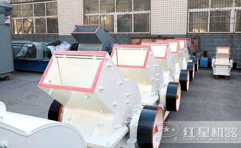 小型錘式破碎機廠家，現(xiàn)貨提供，可到場帶料免費咨詢