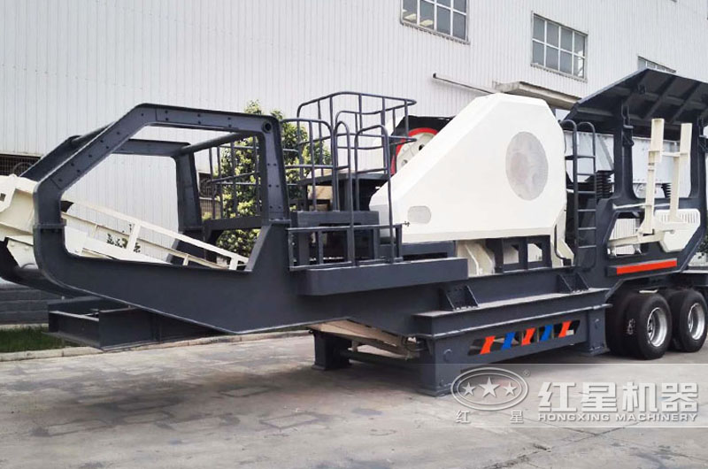 輪胎式車(chē)載鄂破機(jī)，時(shí)產(chǎn)50噸現(xiàn)貨