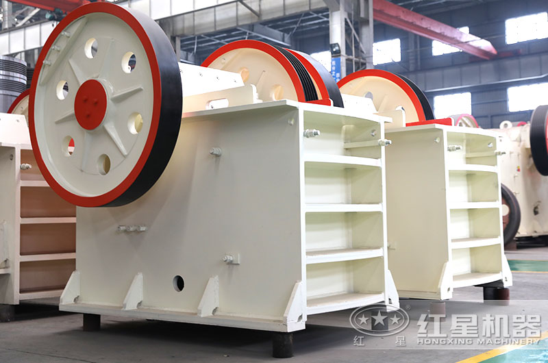 250x1200顎式破碎機(jī)實拍圖片