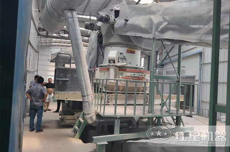 環(huán)保型制砂機室內作業(yè)現(xiàn)場